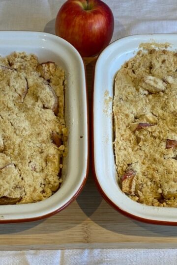 Apple Crumbles with a Streusel Topping.