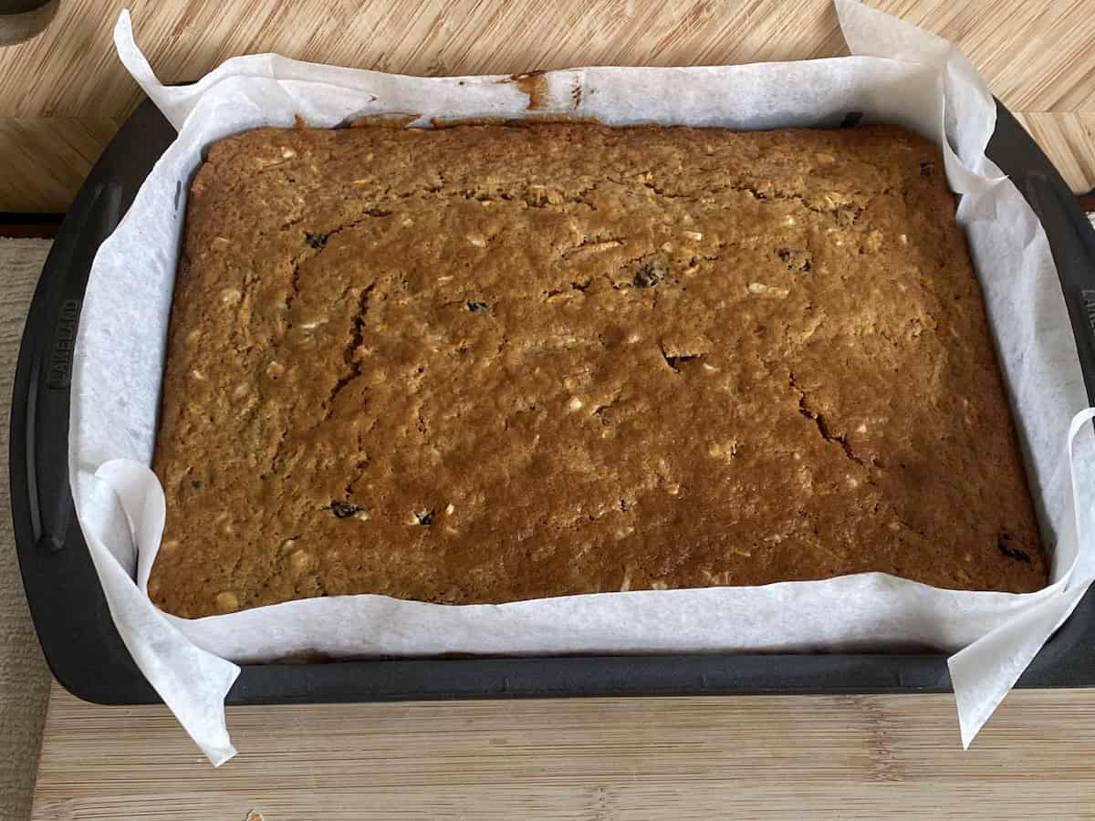 Baked carrot traybake.